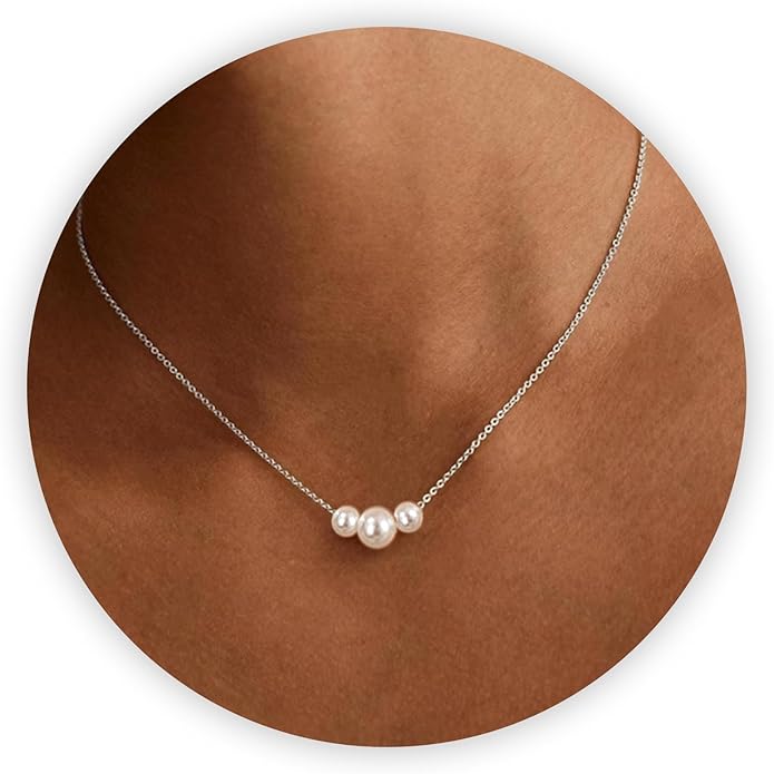 Dainty Floating Pearl Pendant Necklace